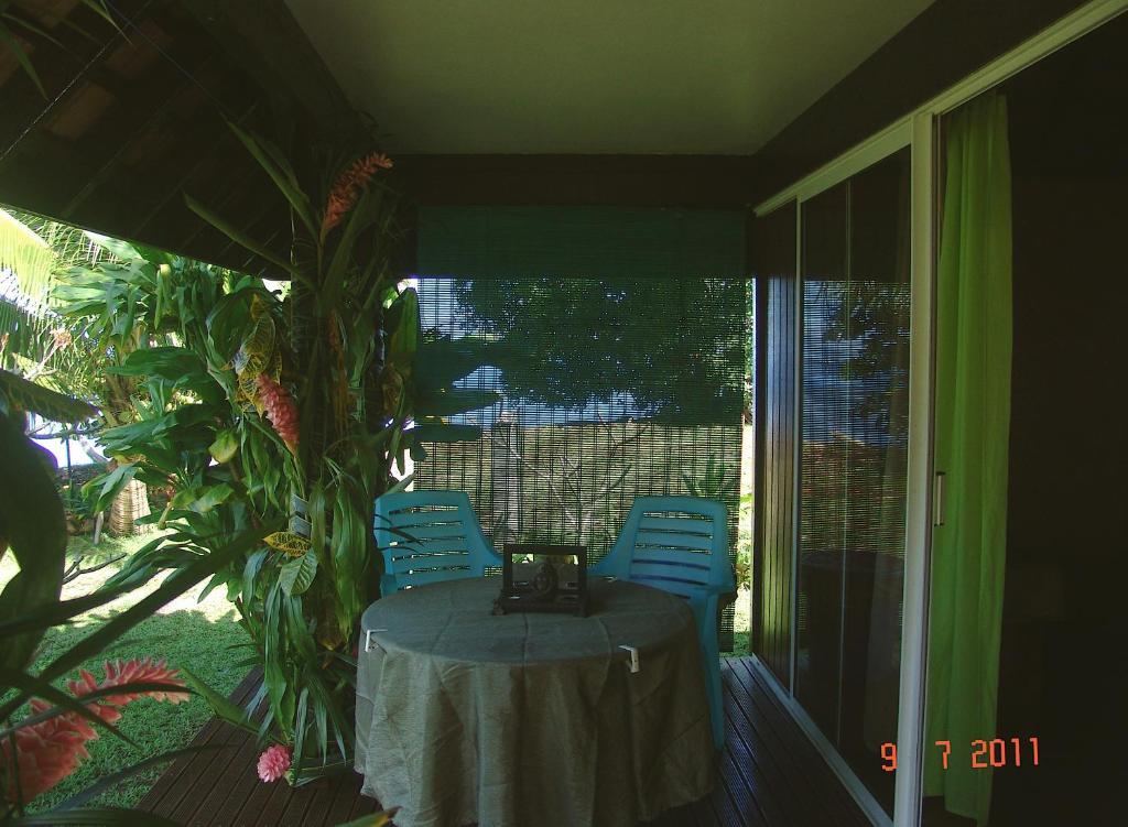 Tauhanihani Village Lodge La Vague Bleue Teahupoo Szoba fotó