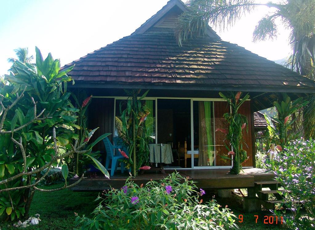 Tauhanihani Village Lodge La Vague Bleue Teahupoo Szoba fotó